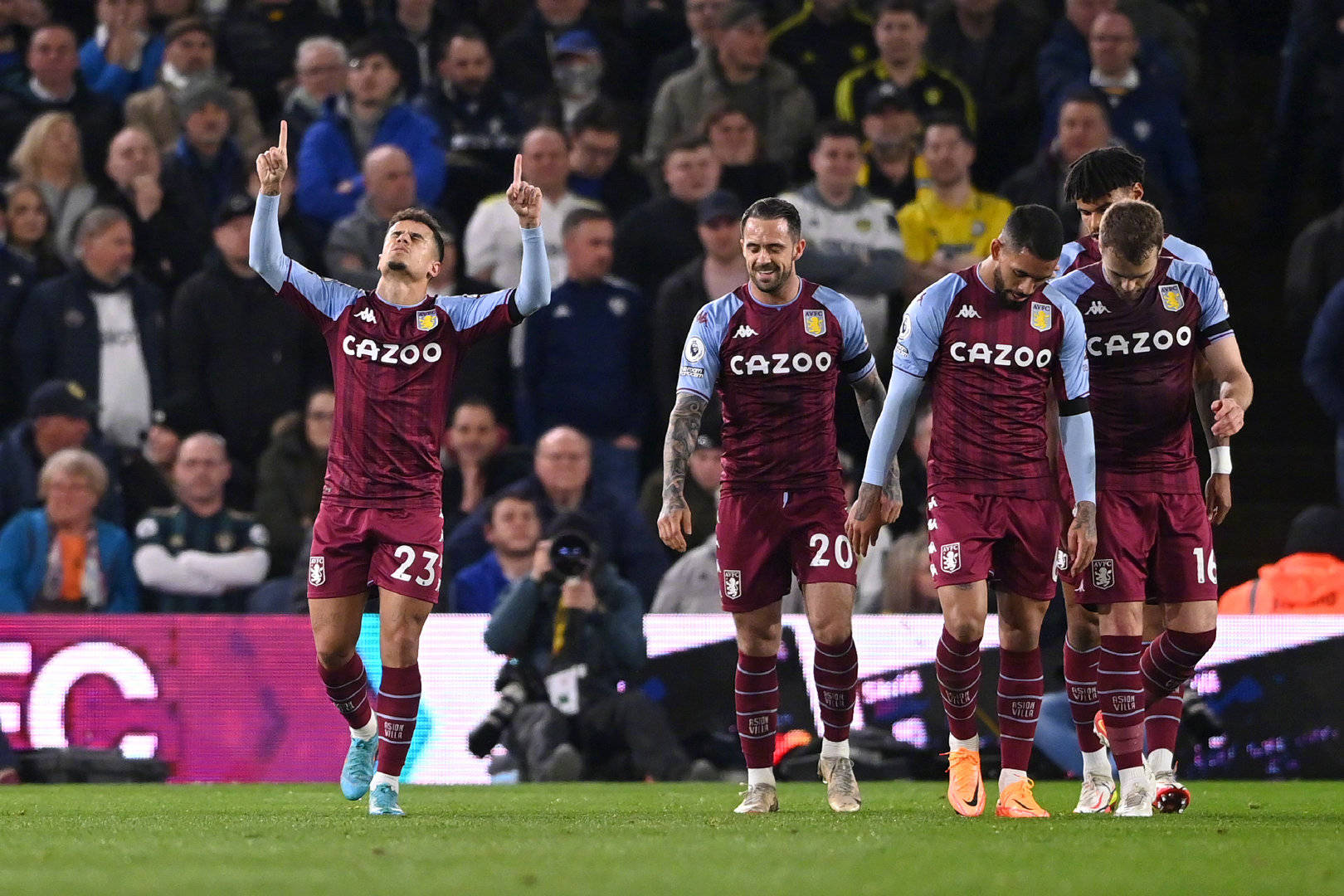 足球不仅是 足球不仅是