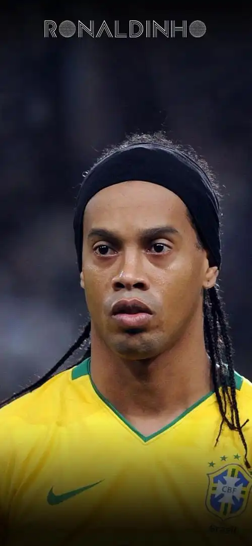 国际足坛虽 国际足坛虽